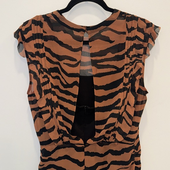 Fun and sexy Animal Print All Saints Dress!🔥 - Picture 4 of 7